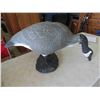 Image 2 : 3 Geese Decoys - Largest is 35'' x 13'' x 17 1/2''