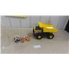 Image 1 : Tonka Dump Truck , 3 Troll Figures 