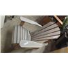 Image 3 : Anarondike Wood Yard Chair 20'' x 28'' x 20''