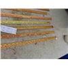 Image 3 : 8 Vintage Wood Yard Sticks with Automobile/Lumber Advertising 