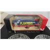 Image 2 : 2 Sets of Vintage Planters Peanuts Mr. Peanut Salt and Pepper 