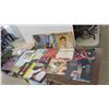 Image 1 : 18 Records: Jazz, Country, Ethnic, Michael Jackson - A Little Bit of 