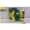 Image 8 : 2 Beatles Records, 1 Magazines, Mirrored Display 12'' x 12'' 