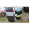 Image 1 : 8 Totes All with Lids 