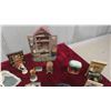 Image 2 : Ceramic Dollhouse Accessories 