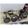 Image 1 : Pans, Wok, Stainless Steel Mixing Bowl, Cookie Cutters & More 