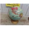 Image 8 : Wicker Baskets, Fireplace Bellows, Globe, Tie Rack & More 
