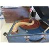 Image 3 : Vintage Portable Chonola Crank Phonograph Player 