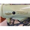 Image 2 : Vintage Sunbeam Avocado Green Mix Master 