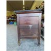 Image 2 : Vintage Wash Stand 30'' x 19'' x 28'' - Top Drawer Does Not Open 