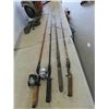 Image 5 : Fishing Gear: 2 Nets, 4 Rods, 2 Reels 