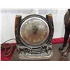 Image 2 : Vintage Clock with Horse Figurine 17'' x 5'' x 10 3/4''