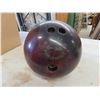 Image 2 : 10 Pin Bowling Ball 