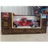 Image 2 : Diecast Limited Edition Canadian Tire 1940 Ford New in Box , 1940 Ford Sedan 