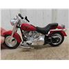 Image 8 : 5 Diecast Motorcycles: 2 Harley Davidson in Box Scale 1:28 , 1 Honda, 1 Harley & 1 Other
