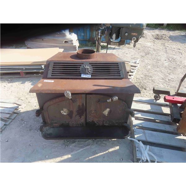 Voyageur Wood Stove 37'' W x 34'' D x 30'' Tall