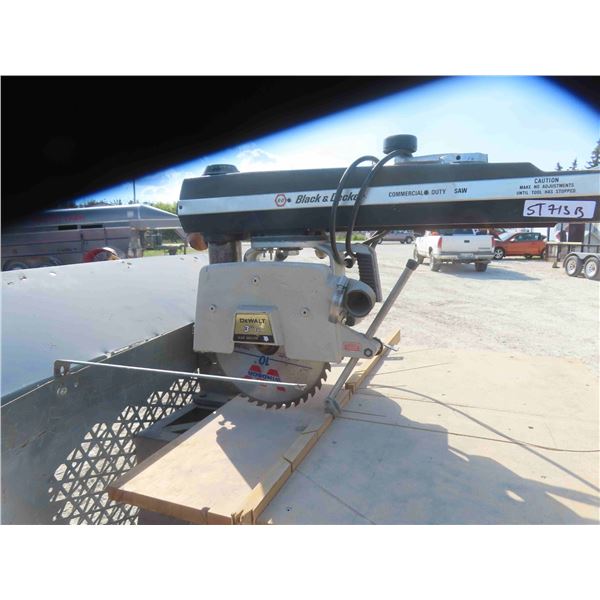 Black and Decker Radial Arm Saw 3'' Cut 10'' Blade 