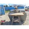 Image 2 : Black and Decker Radial Arm Saw 3'' Cut 10'' Blade 