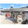 Image 3 : Black and Decker Radial Arm Saw 3'' Cut 10'' Blade 