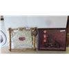 Image 1 : Harley Davidson Picture 19'' x 22'' , Ladies Display 23'' x 20''