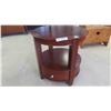 Image 1 : End Table with Bottom Drawer 24'' x 24'' 