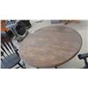 Image 3 : Pedestal Table 30'' x 42'' with 4 Chairs 