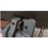 Image 2 : Heavy Duty Vice 5'' One Side , Other Pipe Vice 
