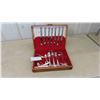 Image 1 : Chest of Silverware + Flatware