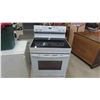 Image 1 : Samsung Convection Stove - New or Like New , Excellent Condition 