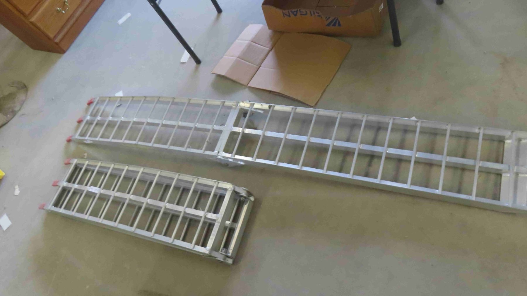 Set of 2 Folding Ramps 90'' Long
