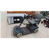 Image 1 : Shop Rider Deluxe 4 Wheel Medi Scooter - Not Running 