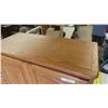Image 10 : 4pce Oak Bedroom Suite: Oak Dresser 56'' x 38'' x 18'' Plus Mirror , 2 Night 