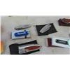 Image 8 : 25 Pocket Knives : Zippo with Various Advertising, Cliphanger, Newell, 