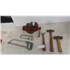 Image 1 : 4'' Vice, Ball Pin Hammers, Hack Saw 