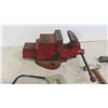 Image 2 : 4'' Vice, Ball Pin Hammers, Hack Saw 