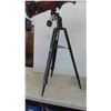 Image 6 : Tasco 450 Power Astronomical Reflector Telescope with Tripod