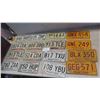 Image 1 : 20 Manitoba License Plates 