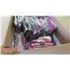 Image 8 : 40 Dozen (480) Assorted New Mardi Gra Masks