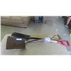 Image 1 : 2 Shovels 