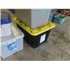 Image 3 : 5 Storage Totes All with Lids 