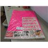 Image 1 : 25 Poster Boards and Stencil 22'' x 28'' 