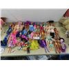 Image 1 : Various Bratz and Barbie Dolls 