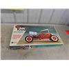 Image 1 : Linberg Orange Krate Model Kit 