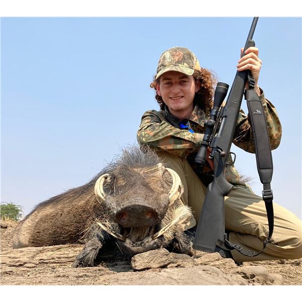 South Africa 8 Animal Hunt for 2 Youth Hunters and 2 Observers (6 Days)