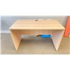 Image 1 : HEARTWOOD DESK 47.5 X 23.5"