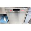 Image 1 : BOSCH STAINLESS STEEL SILENCEPLUS 40 DBA BUILT IN DISHWASHER
