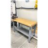 Image 1 : ADJUSTABLE HEIGHT WORKBENCH WITH MECHANICS VISE APPROX 48 X 24"
