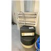 Image 2 : GENUS SPECTRA BUG LIGHT, MOP BUCKET, ULINE METRO RACK SHELVES, STOOL AND MORE