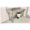 Image 2 : STAINLESS STEEL WORK TABLE APPROX 5 X 2 X 2.5' WITH BACKSPLASH