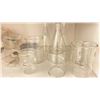 Image 2 : ASSORTED BEAKERS AND GLASSWARE